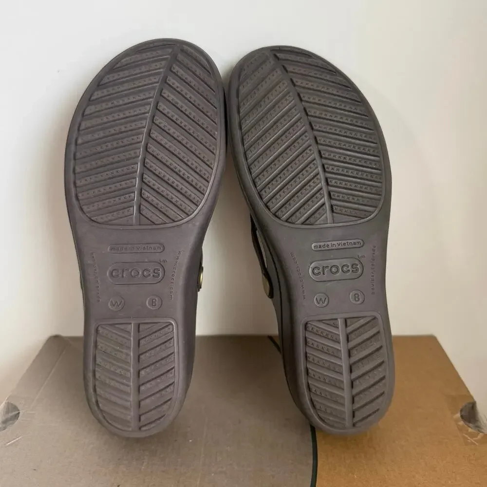 Crocs Sanrah Beveled Circle Women Slip On Wedge Sandals- SZ 8